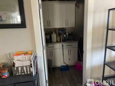 Main picture of 205 Roosevelt Ave