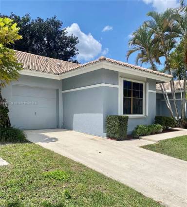 Main picture of 9870 Watermill Cir