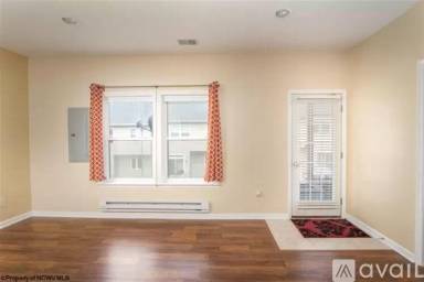Main picture of 3901 Sun Way