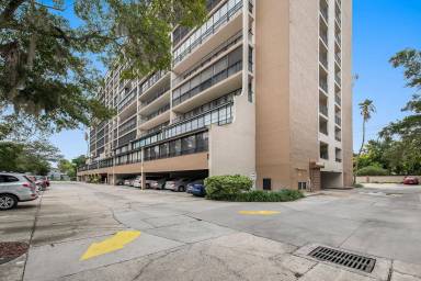 Main picture of Parkland Condominium