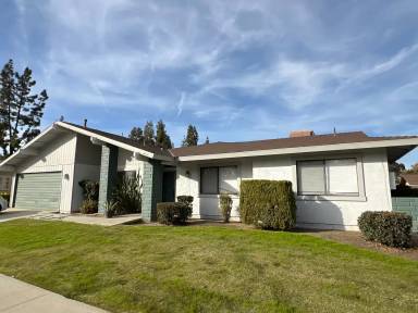 Main picture of 7404 Stockdale Hwy