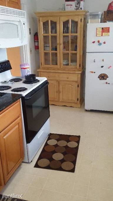Main picture of 23 Townsend St