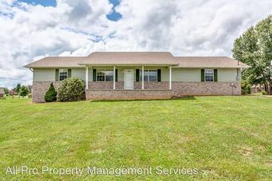 Main picture of 806 Carter St