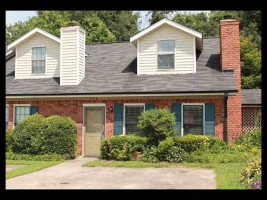 Main picture of 540 Huntington Rd