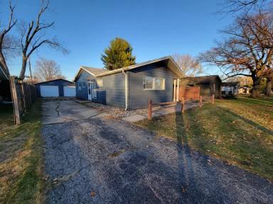 Main picture of 3125 Boynton Ave