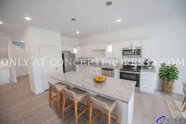 Main picture of 643 12th St