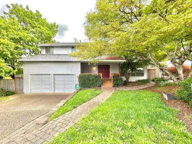 Main picture of 7134 SW 182nd Ave