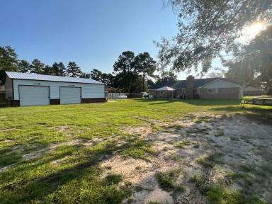 Main picture of 1215 Seminole St