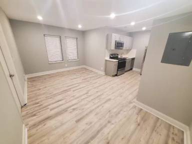 Main picture of 1205 E Armour Blvd