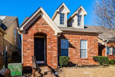 Main picture of 9146 Cinderhill Cv E