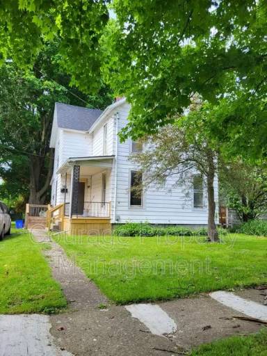 Main picture of 212 Crete Ave