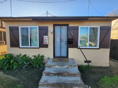Main picture of 120 West Ave