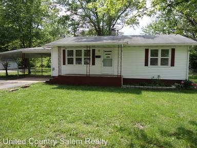 Main picture of 205 S Hickory St