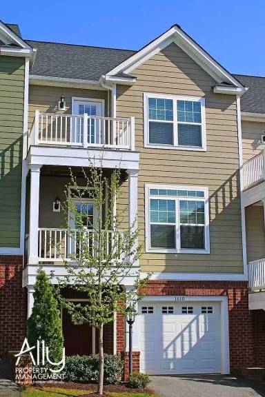 Main picture of 1610 Kempton Pl