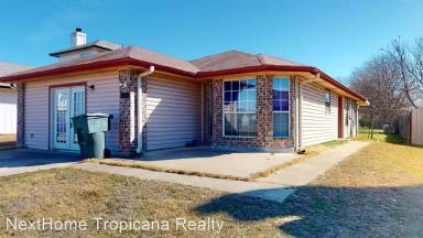Main picture of 2216 Tracey Ann Ln