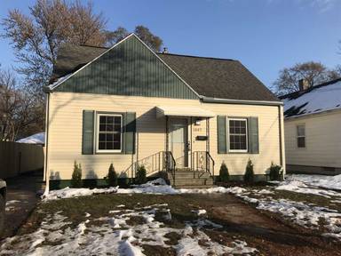 Main picture of 1037 S Webster St
