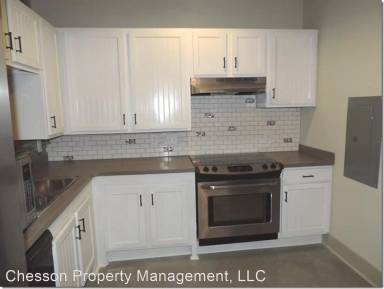 Main picture of 120 Goldsboro St SW