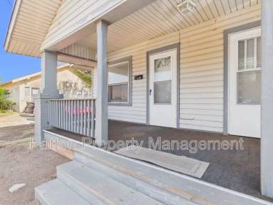 Main picture of 612 SW 17th Ave