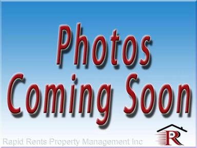 Main picture of 20 Benoit Ct