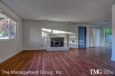 Main picture of 7321 NE 143rd Ct