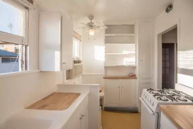 Main picture of 2021 Rodney Dr