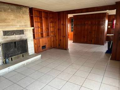 Main picture of 15755 State Highway 109