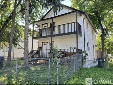 Main picture of 535 May St