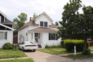 Main picture of 33 Andover Ave