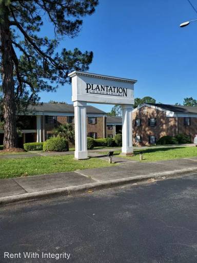 Main picture of 2203 W Pensacola St