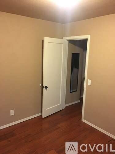 Main picture of 1523 Portland Ave