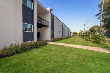 Main picture of The Drew