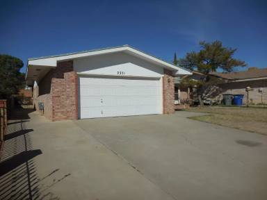 Main picture of 3271 Robert Wynn St
