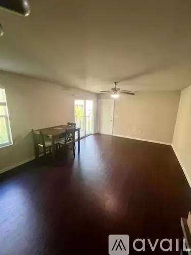Main picture of 431 Luna Bella Ln