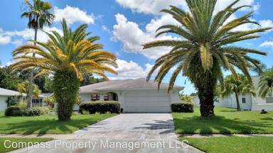 Main picture of 1327 Lucaya Ave