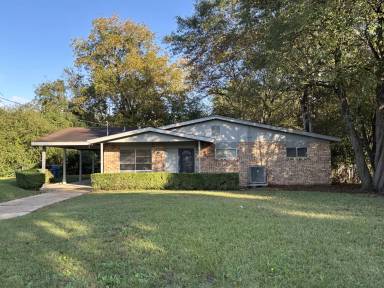 Main picture of 1428 Chalbena Ave