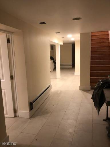 Main picture of 60 Somers St