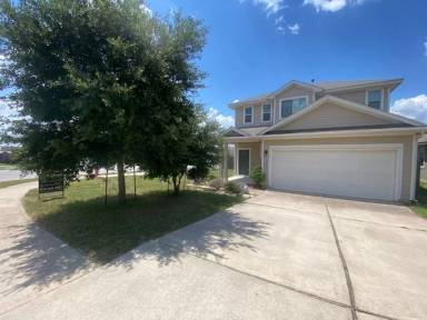 Main picture of 149 Triumph Rd