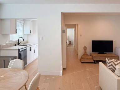 Main picture of 121 8th St