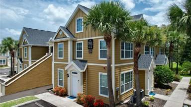 Main picture of 5611 Bidwell Pkwy