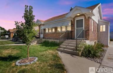 Main picture of 7661 S Lincoln St