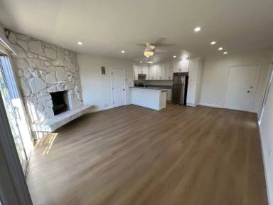 Main picture of 1325 Amherst Ave