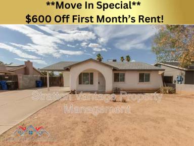 Main picture of 2054 W Portobello Ave