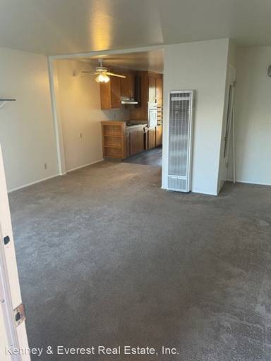 Main picture of 400 Orange Street Apartments