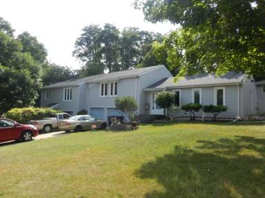 Main picture of 2923 Cortland Dr