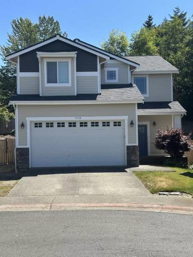 Main picture of 9720 186th St E