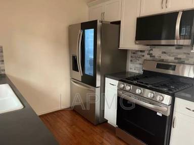 Main picture of 8130 Norton Ave