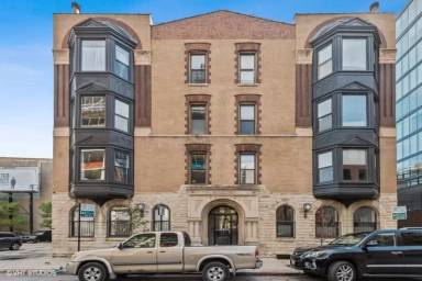 Main picture of 747 N Sedgwick St