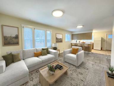 Main picture of 2225 W 10th Ave