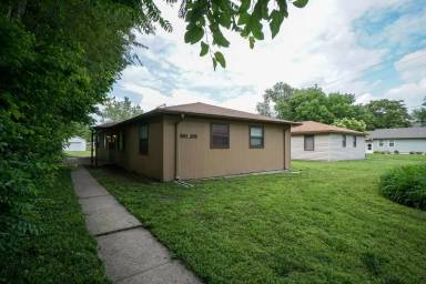 Main picture of 424 S 6th St