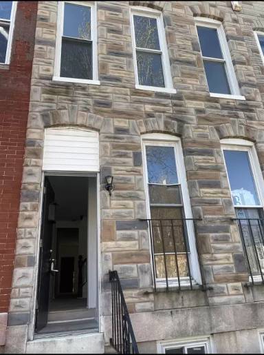 Main picture of 1909 W Lanvale St